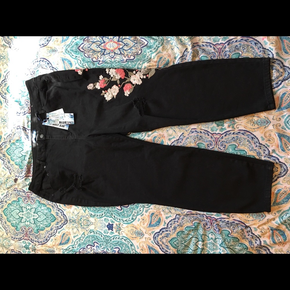 Rue 21 Denim Jean